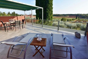 Joy of Olive Wohnung in Villa mit Pool, Savudrija am Meer, Waschmaschine, Wi-Fi